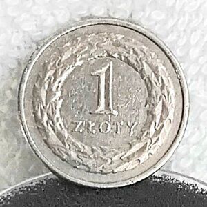 Circulated 1995 Polish 1 Zloty Rzeczpospolita Coin Made of Copper/Nickel!!